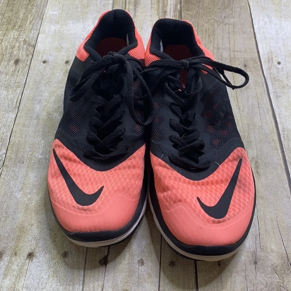 Nike FS Lite Run 3 Sneakers